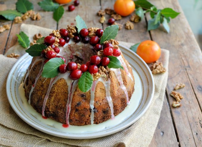 spiced cranberry walnut bundt