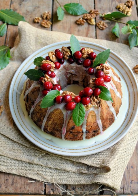spiced cranberry walnut bundt