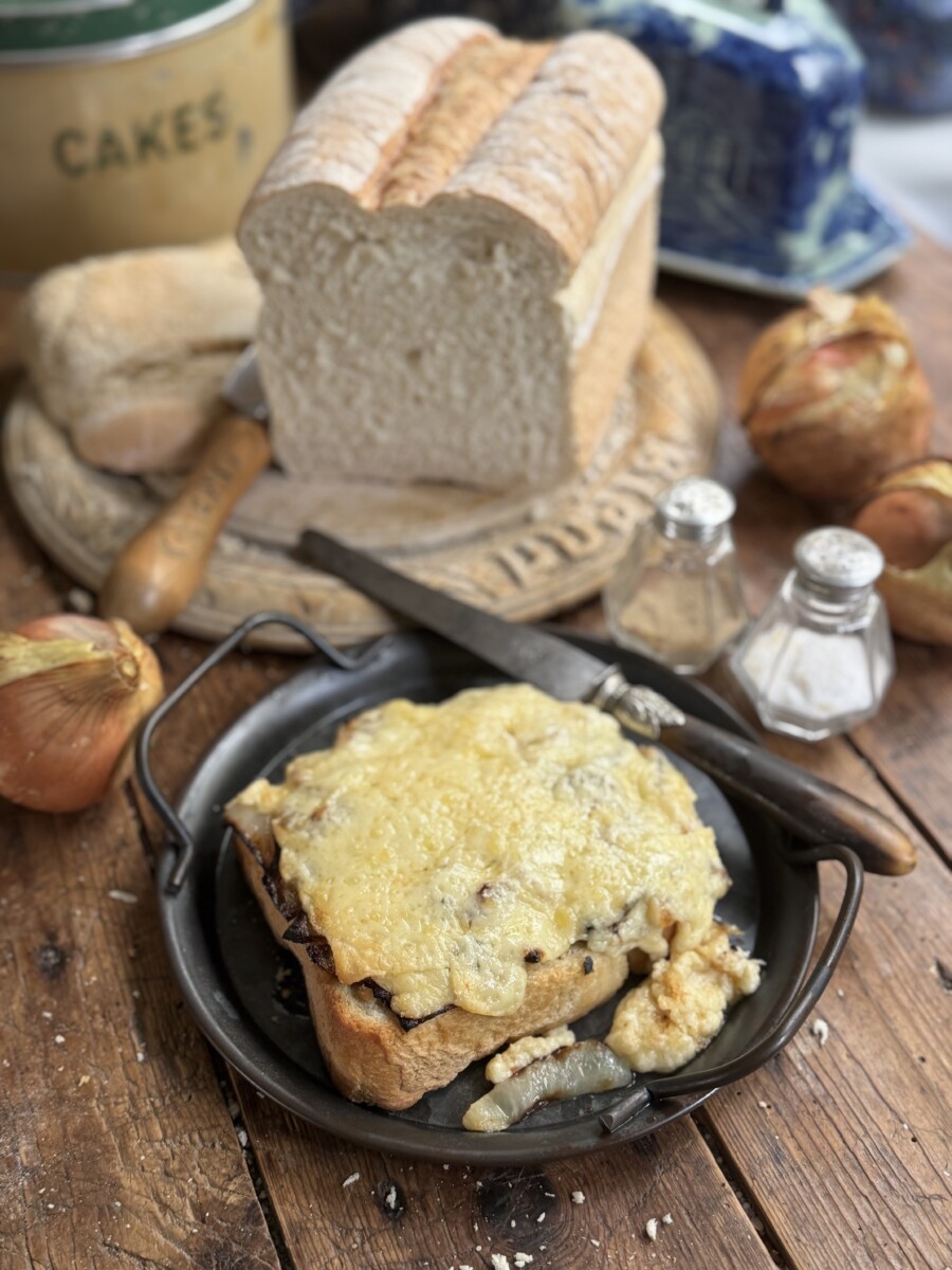 Farmhouse Onion Toast